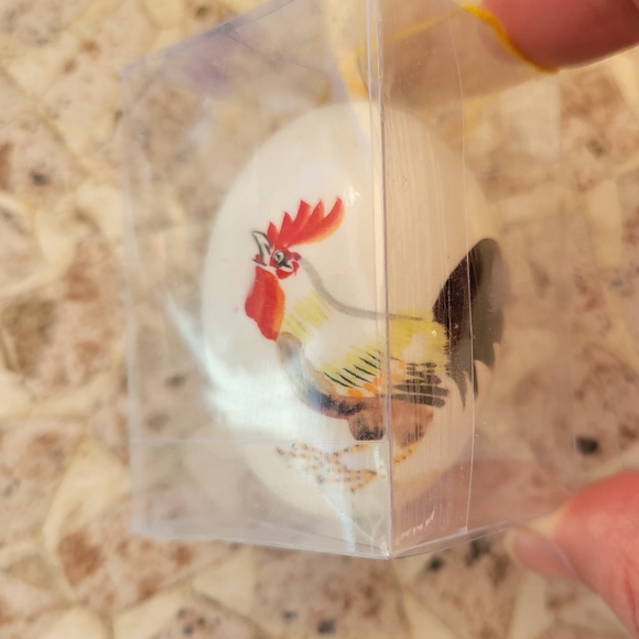 VINTAGE Decorative Ornamental Chicken Eggs Rooster design Ornament Holiday - Picture 12 of 16